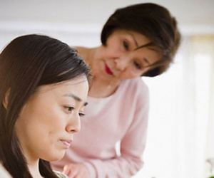 Làm dâu nhà giàu, mẹ ơi con chẳng sướng đâu!