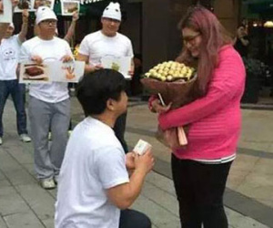 Sợ bị “đá”, chàng trai vỗ béo bạn gái xinh đẹp từ 50kg lên 90kg