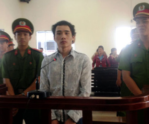 Hung thủ giết người, móc mắt nạn nhân nhận án tử hình