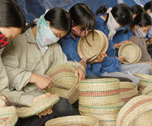 Làm ăn cứ lo "chết": Giữ chặt tiền trong túi yên thân