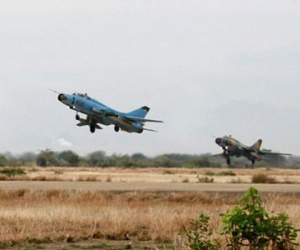 Tạm ngừng tìm kiếm 2 tiêm kích bom Su-22 Việt Nam rơi ở Bình Thuận
