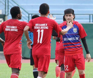 Công Vinh: "Tôi không bao giờ biếu xén ai để được đá chính"