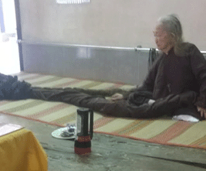 Cụ bà 60 năm chưa gội đầu, tóc dài 6 mét vẫn tỏa hương