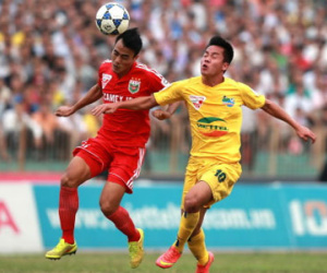 Đá bại Thanh Hóa, Bình Dương củng cố ngôi đầu bảng