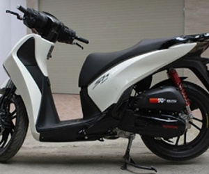 Nam sinh đánh tráo xe SH của bạn cùng lớp