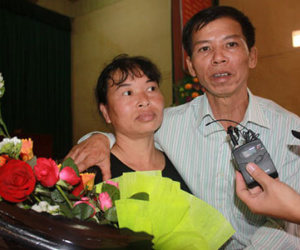 Ông Nguyễn Thanh Chấn xúc động nghe tòa xin lỗi