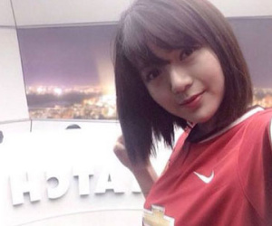 Hot girl M.U Tú Linh tin Quỷ đỏ hạ Chelsea