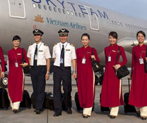 Phi công chuyển việc, báo trước bao lâu?