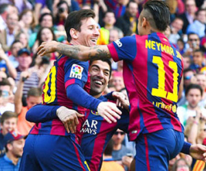 Barca 2-0 Valencia: Tiến thêm một bước tới ngôi vương