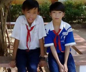 Hai học sinh nhặt được 5,5 chỉ vàng trả lại người mất