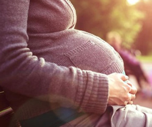 6 cách làm giảm đau lưng khi mang thai