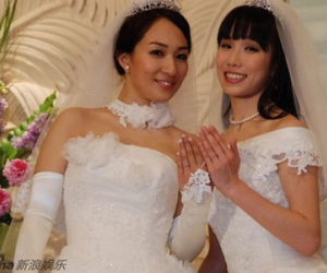 Sao nữ Nhật làm đám cưới đồng tính