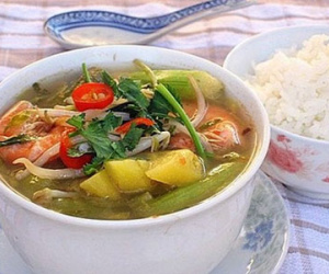 Ăn canh sao cho đúng cách để khỏe?