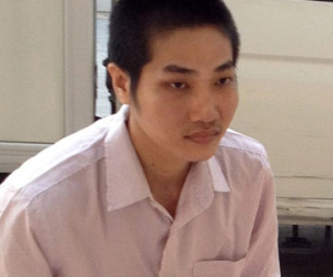 Chui vào mùng hàng xóm hãm hiếp bé gái đang ngủ
