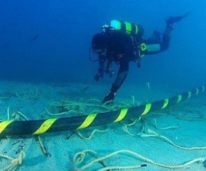 "Cáp quang biển AAG chập chờn, có thể đứt hẳn vài ngày tới"