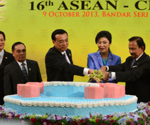 Âu lo trước thềm thượng đỉnh ASEAN