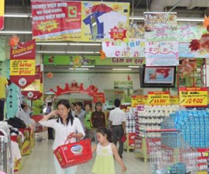 Sức dân trong kì nghỉ dài tố kinh tế chưa vượt đáy