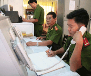Cả nghìn cuộc điện thoại quấy rối Cảnh sát 113