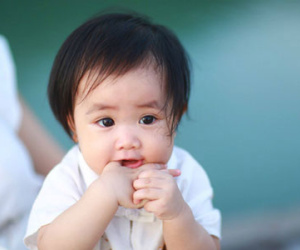 Kinh nghiệm trị sốt, ho của mẹ đưa con đi du lịch khắp nơi