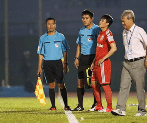 B.Bình Dương lên tiếng về cuộc "chia tay" HLV Lê Thụy Hải