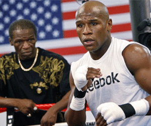Mayweather cha lo con trai phá sản dù có 600 triệu đôla