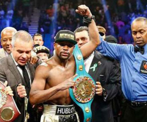 Trận boxing 400 triệu USD và “cú đấm” vào người xem Việt