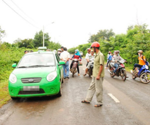 Bắt kẻ cướp taxi chạy từ Hà Nội vào tận Hà Tĩnh