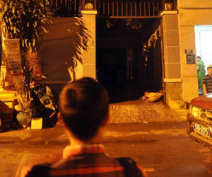 Giải cứu cụ bà 95 tuổi trong căn nhà bốc cháy