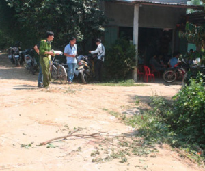 Mâu thuẫn lúc bốc dưa, dùng dao đâm chết người
