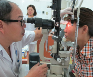 Miền Bắc vào mùa bệnh đau mắt đỏ