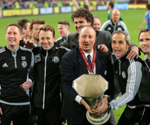 Benitez trước cơ hội đoạt danh hiệu Europa League thứ ba: "Vua đấu cúp" trở lại vũ đài