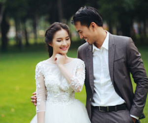 Nghệ sĩ Cát Phượng bất ngờ chia sẻ vợ Duy Nhân đang mang thai