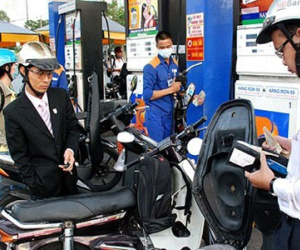 Sau tăng “sốc”, giá xăng dầu có thể sắp tăng tiếp