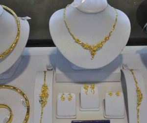 Doanh nghiệp nữ trang lo thuế "nuốt" tiền công