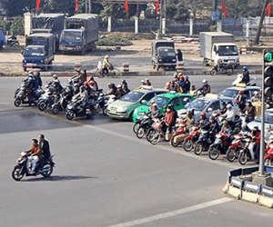 Người vượt đèn đỏ đáng nhận sự khinh bỉ