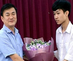 Việt Nam giành 2 huy chương Vàng Olympic Vật lý Châu Á