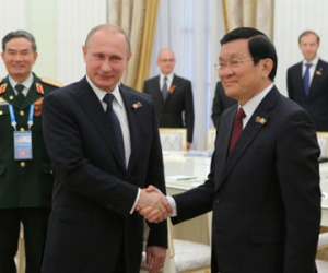 Chủ tịch nước Trương Tấn Sang hội đàm với tổng thống Nga