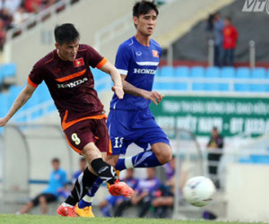 Công Vinh lập cú đúp nhấn chìm đàn em U23 Việt Nam