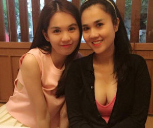 Chị gái Ngọc Trinh mặc "bạo" gợi cảm "vượt mặt" em gái