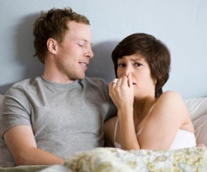 Khổ vì có chồng lười tắm