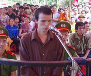 Chích điện vợ đến chết vì thói lắm điều