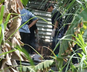 Nam thanh niên chết trong tư thế treo cổ, chân chạm đất