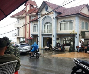 Sapa: Một vụ chiếm giữ khách sạn hy hữu, hàng chục khách nước ngoài bị đuổi