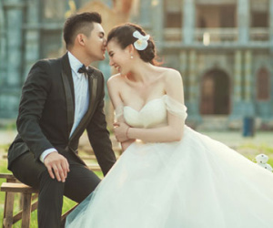 Ảnh cưới ngọt ngào của Thư Huyền với chồng điển trai