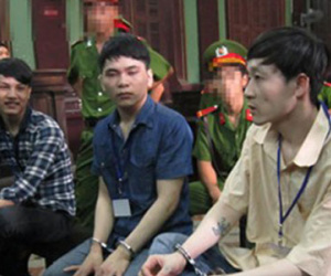 Dàn cảnh quan hệ bầy đàn, giết chủ tiệm vàng đồng tính