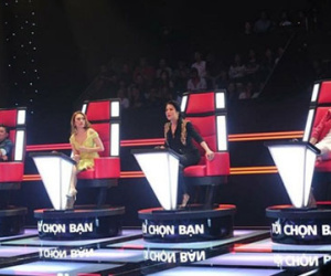 "The Voice" trở lại thời kì huy hoàng gây bão mạng xã hội