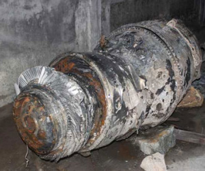 Phát hiện khối sắt, nghi là đuôi máy bay Su22 dưới đáy biển