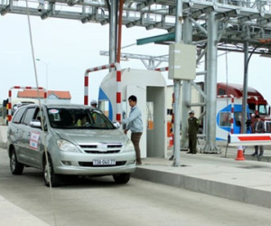 Hôm nay báo cáo Thủ tướng vấn đề thu phí đường bộ