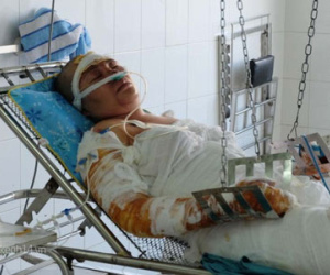 Tình cảnh rơi nước mắt của gia đình người bán bánh mỳ sau vụ cháy chợ Phùng Khoang
