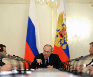 Tổng thống Putin dọa đóng cửa cả Google, Facebook lẫn Twitter